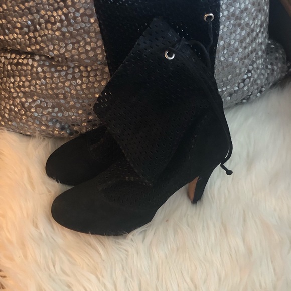 Hugo boss boots - Picture 2 of 4